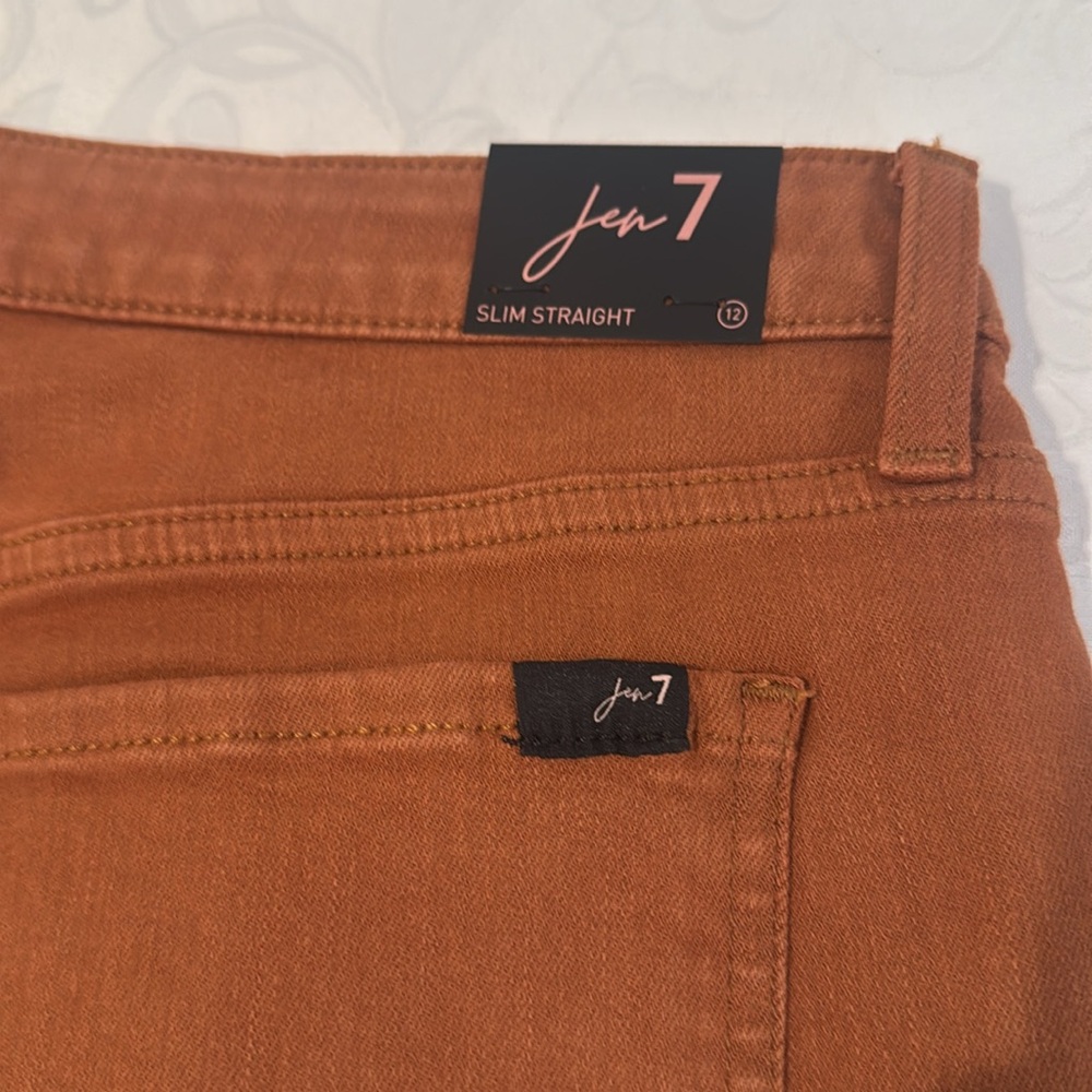 Jen7 by 7 For All Mankind Slim Fit Straight Leg Jeans. Size 12 - Picture 11 of 16